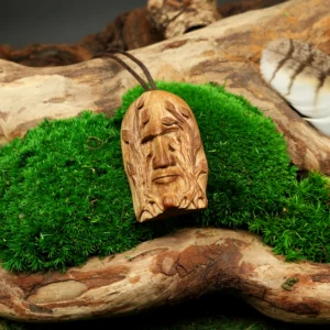 Waldgeist Holzgesicht • Talisman Kette aus Holz • Grüner Mann als Naturschmuck • Glücksbringer für Männer • Geschenk für Naturverbundene – Bild 5